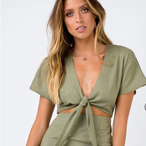 Princess Polly Dresses & Skirts - Princess Polly Tie Front Mini Dress